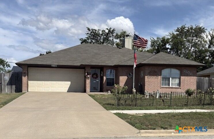 Property Photo: 3302 Southhill Drive TX 76549