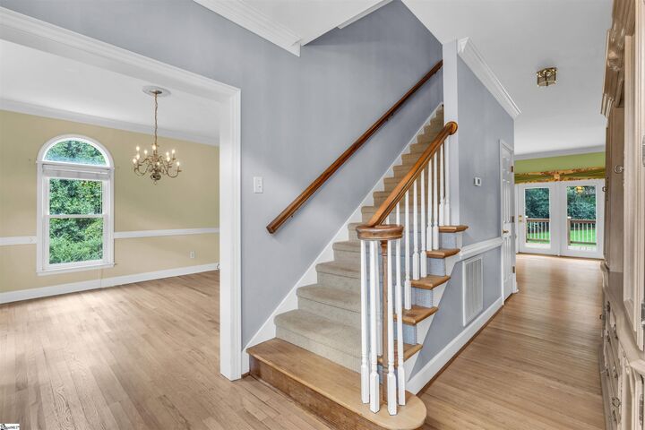Property Photo: 352 Round Ridge Road SC 29302