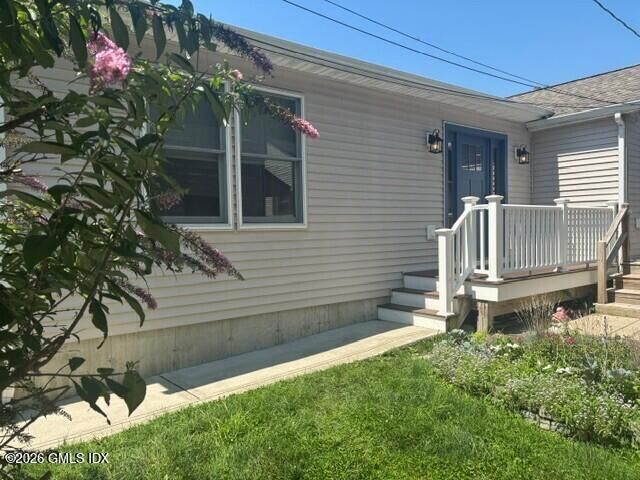Property Photo: 18 Moshier Street A CT 06831