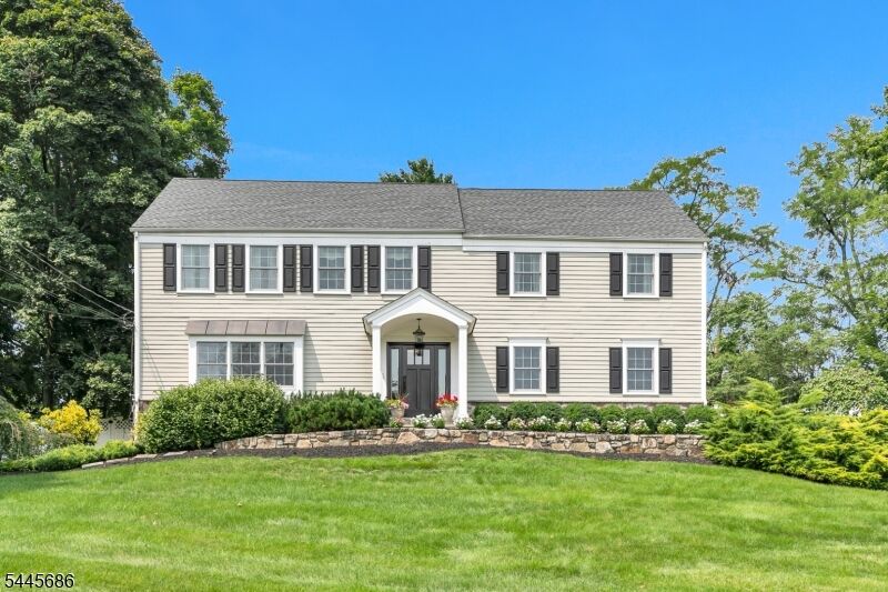 Property Photo:  87 Peachtree Rd  NJ 07920 
