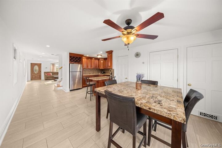 Property Photo: 19 W 13th Road NY 11693