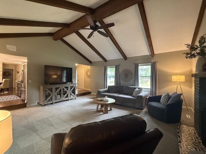 Property Photo: 2271 Ridgewood Ct OH 44805