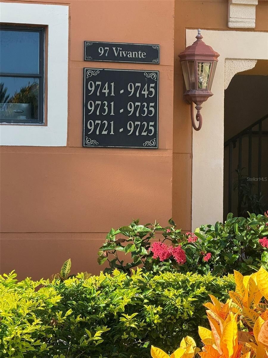 Property Photo:  97 Vivante Boulevard 404  FL 33950 