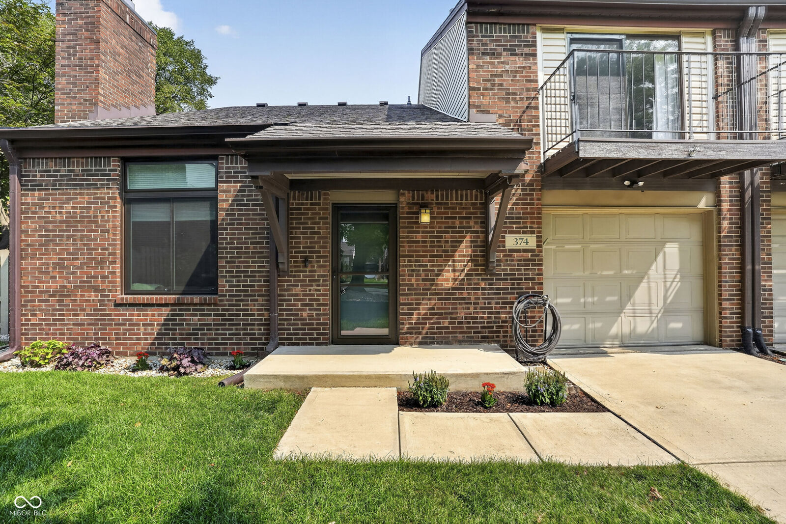Property Photo:  374 E Saint Clair Street  IN 46202 