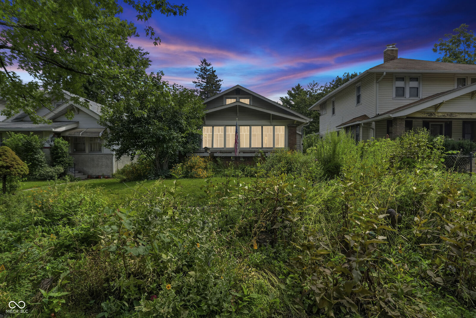 Property Photo:  49 N Kenmore Road  IN 46219 