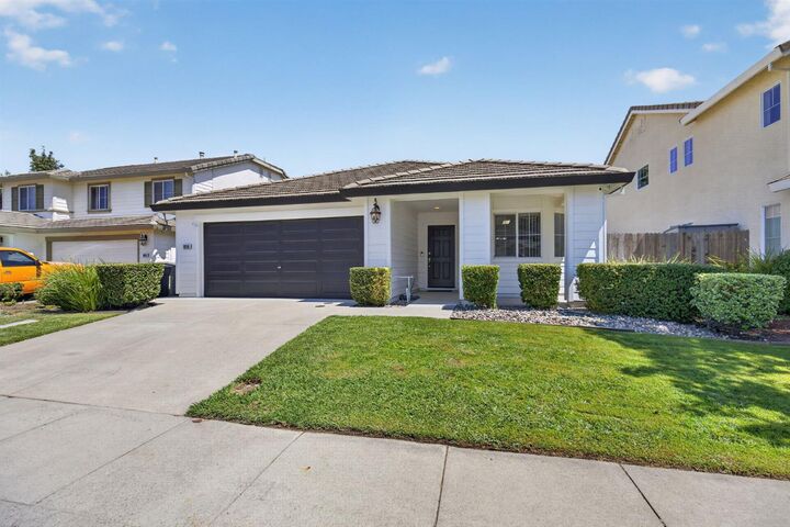 Property Photo: 1856 Stonecrest Drive CA 95747
