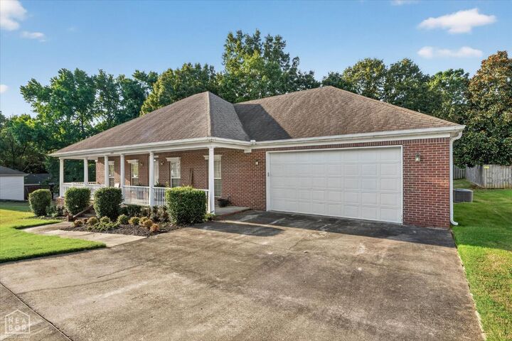 Property Photo: 2009 Stillwater Drive AR 72404