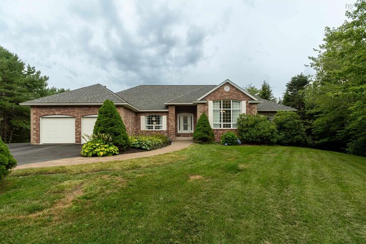 Property Photo: 215 Westwood Boulevard NS B3Z 1N1