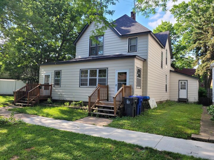 Property Photo: 763 Tuscarora Avenue MN 55102