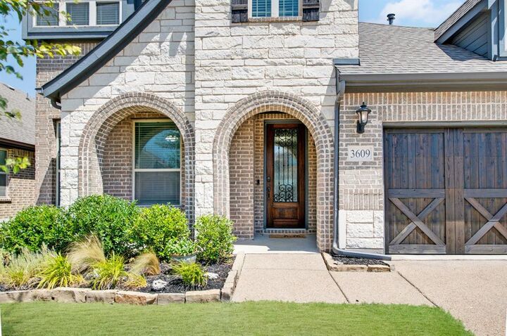 Property Photo:  3609 Red Deer Lane  TX 75454 