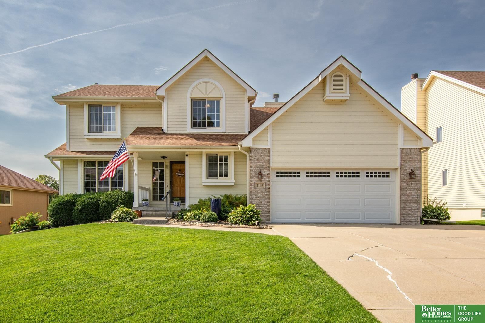 Property Photo:  2145 Cobblestone Road  NE 68133 