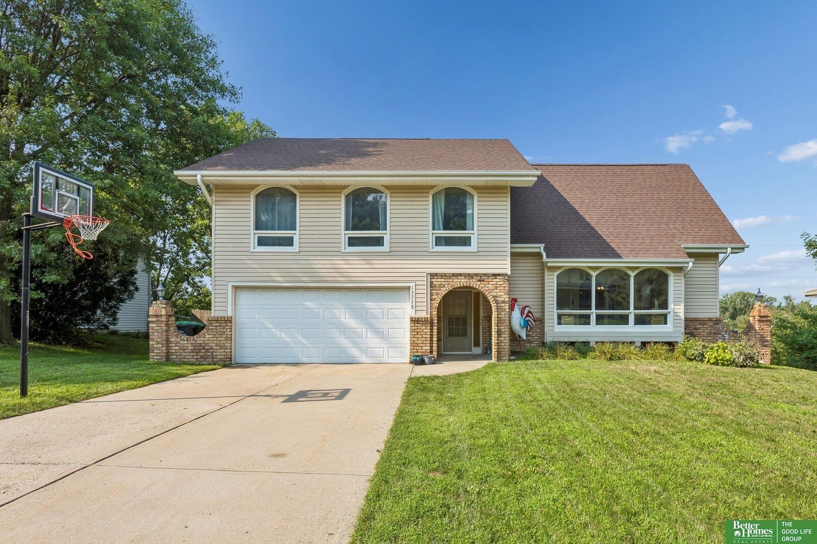 Property Photo:  13778 Pierce Street  NE 68144 
