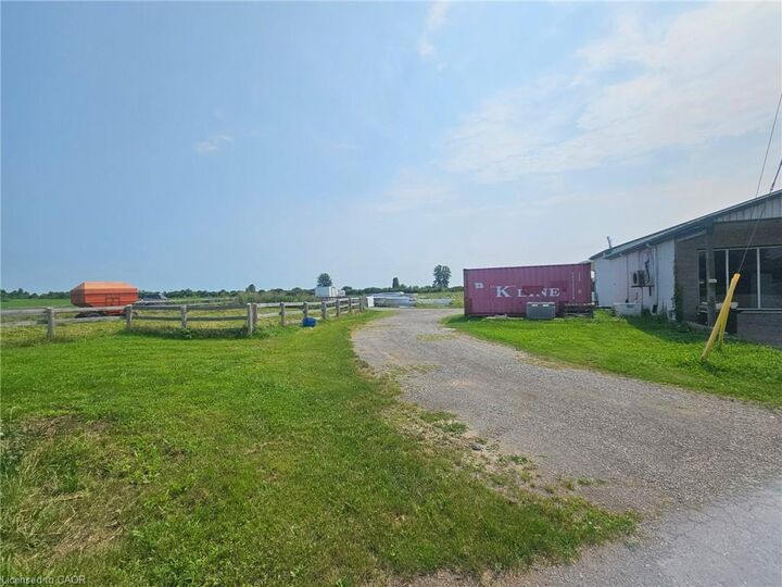 Property Photo: 1812 Thompson Road E ON N0E 1Y0