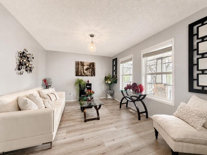 Property Photo: 42 Inverness View SE AB T2Z 3P8