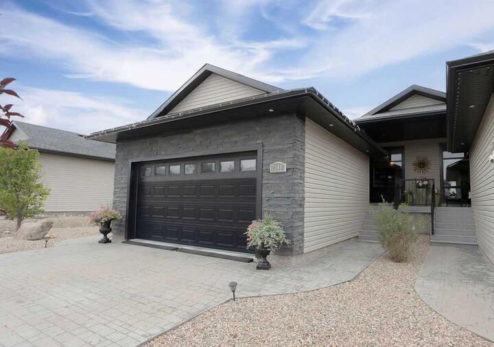 Property Photo: 2809 11 Avenue AB T9W 0A5