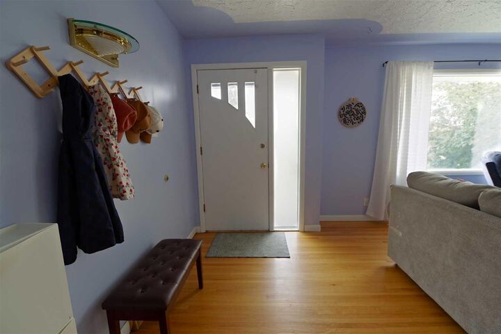 Property Photo: 510 10 Street N AB T1H 2C8
