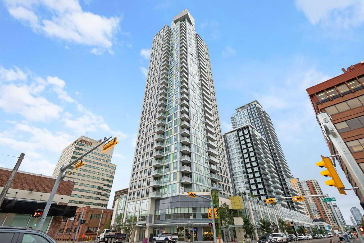 Property Photo: 901 10 Avenue SW 2109 AB T2R 0B5