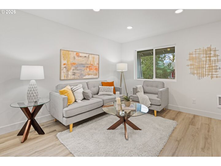 Property Photo:  931 Prospect St  OR 97045 