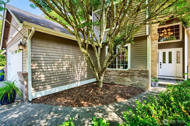Property Photo:  16132  107th Street SE  WA 98290 