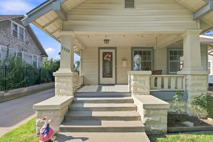 Property Photo:  3325 E Chatfield Place  KS 67208 