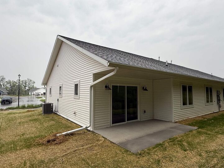 Property Photo: 1105 Rusalka Circle WI 53959