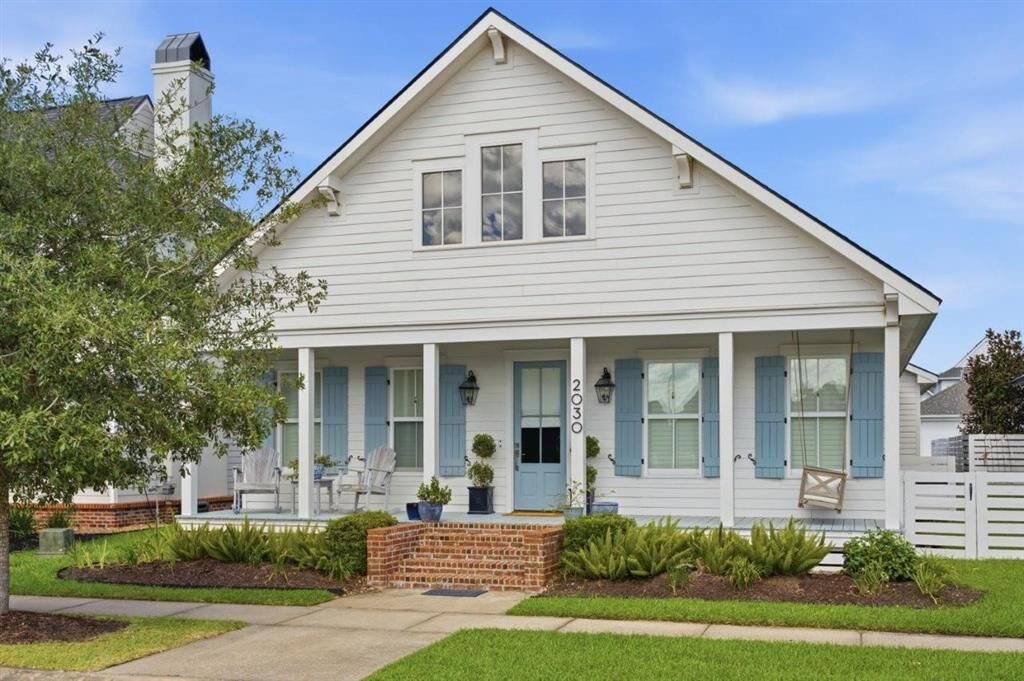 Property Photo:  2030 St Joseph Avenue  LA 70601 
