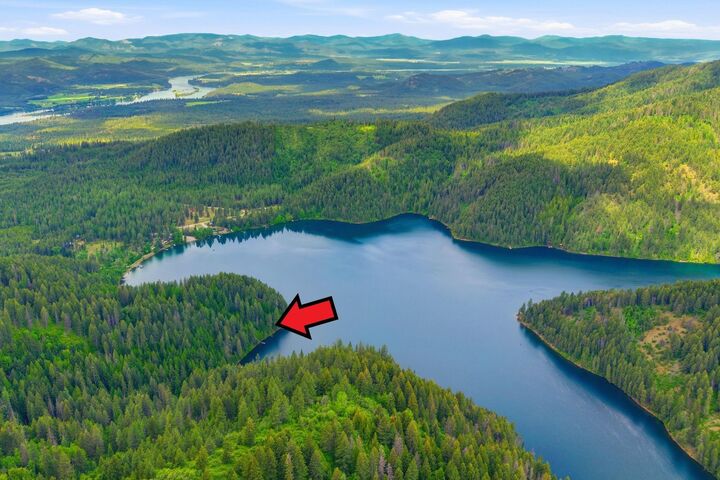 Property Photo: 631 Marshall Lake Rd WA 99156