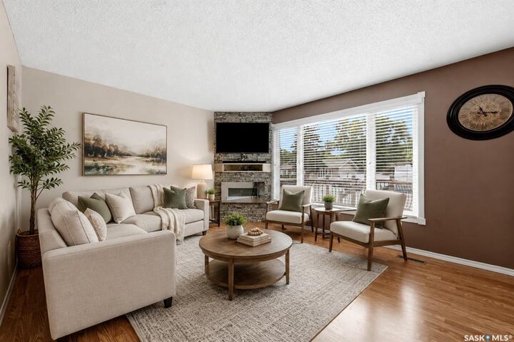 Property Photo: 2518 7th Avenue E SK S4N 5T4