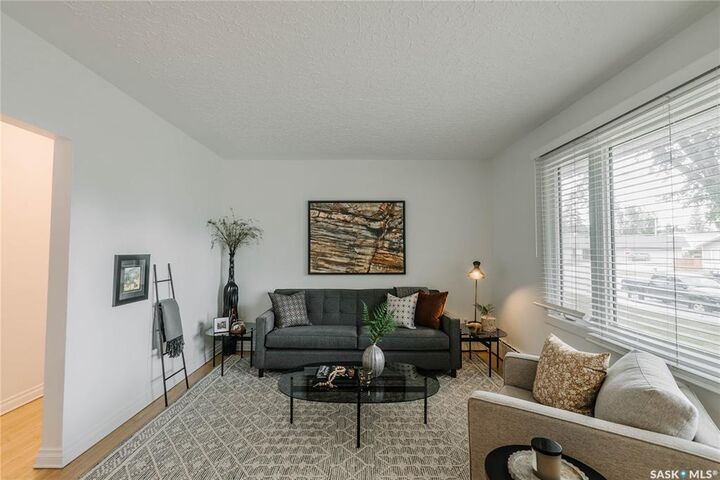Property Photo: 1012 2nd Street E SK S7H 1R3