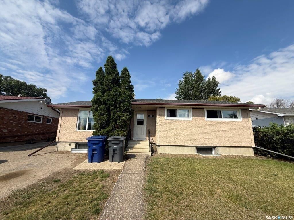 Property Photo:  45 5 Street Crescent  SK S0L 1S0 