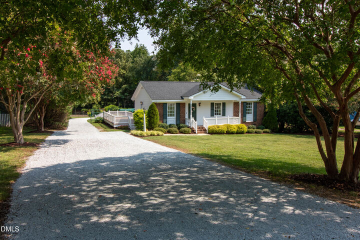 Property Photo: 5609 Alta Vista Court NC 27610