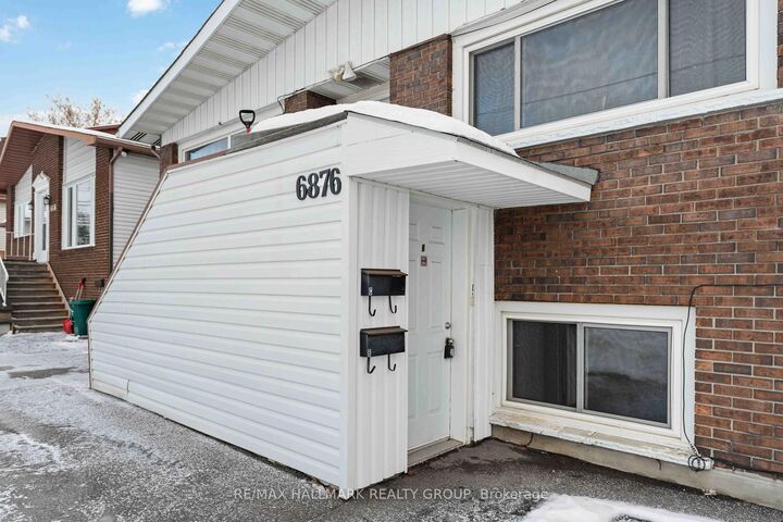 Property Photo: 6876 Notre Dame Street B ON K1C 1H7
