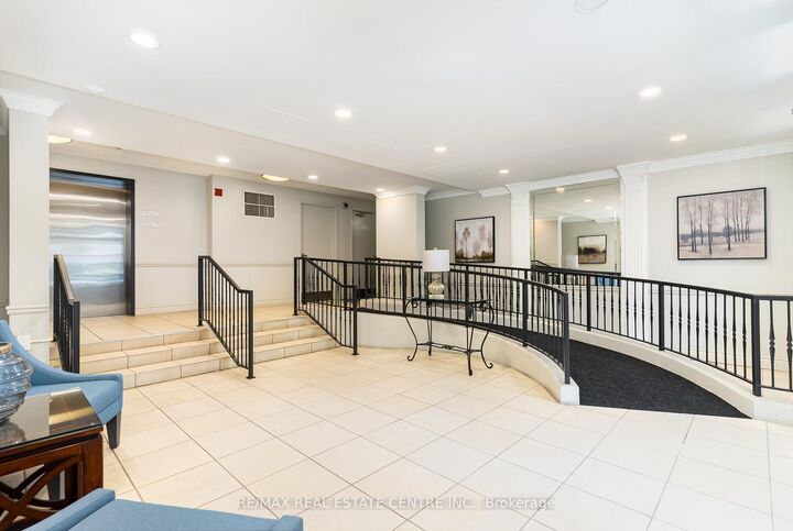 Property Photo:  2301 Parkhaven Boulevard 410  ON L6H 6V6 