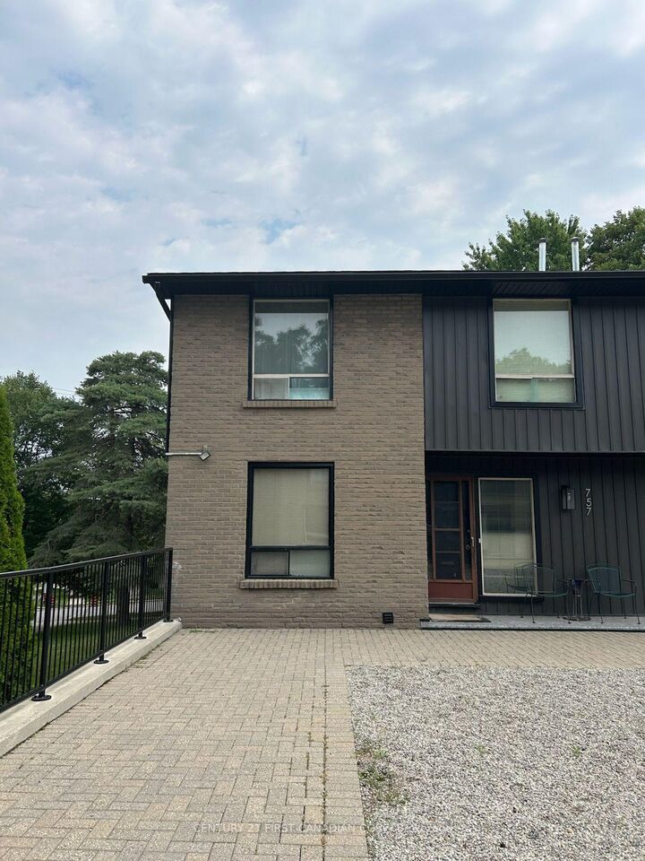 757 Berkshire Drive — photo 1
