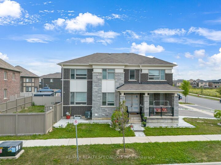 Property Photo: 1 Boothill Drive ON L7A 5E5