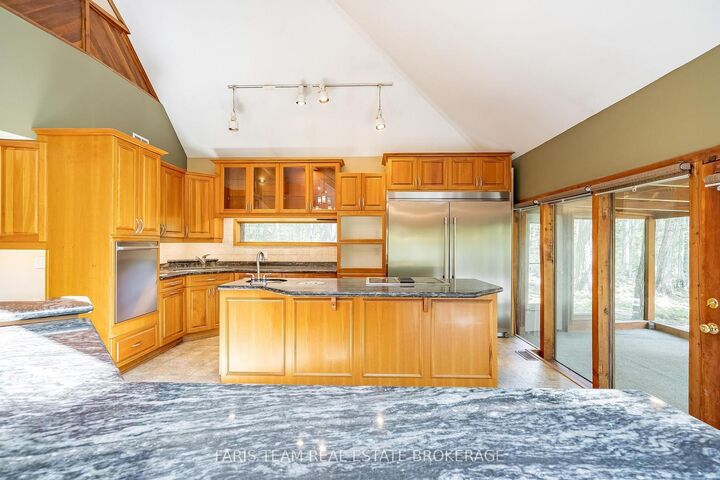 Property Photo: 15 Scottdale Drive ON L0L 1T0