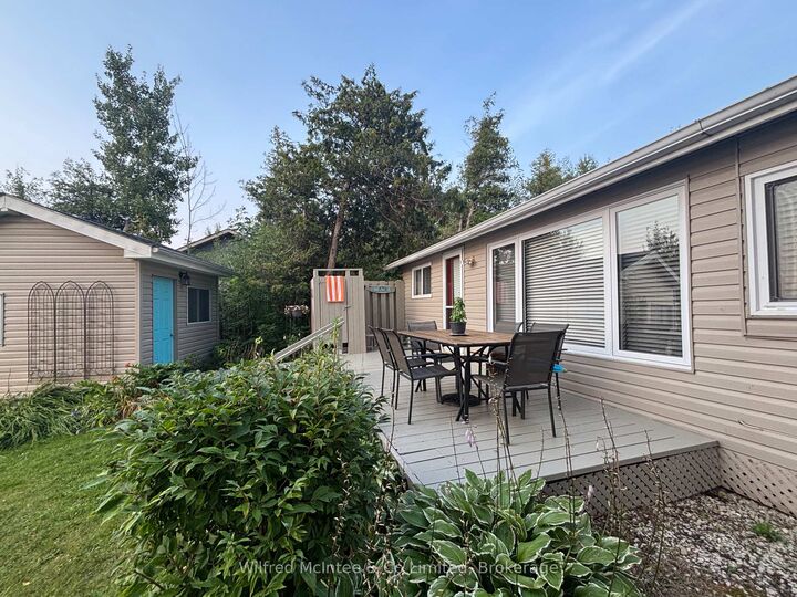 Property Photo:  537 Bruce Road 13 Road  ON N0H 2L0 