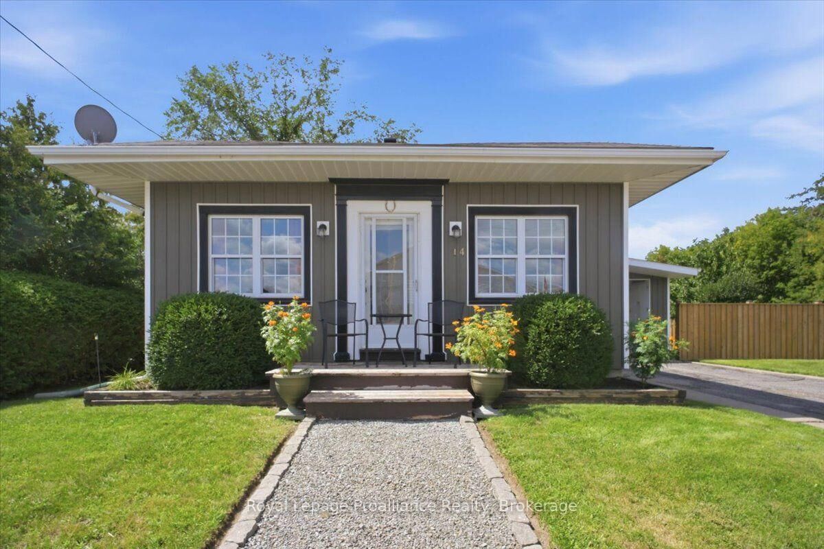 Property Photo:  14 Victoria Street N  ON K0K 3J0 