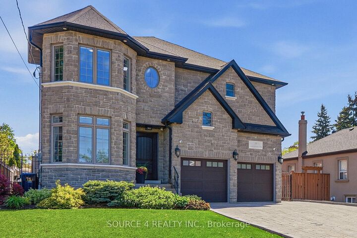 Property Photo: 39 Amesbury Drive ON M6M 4H5
