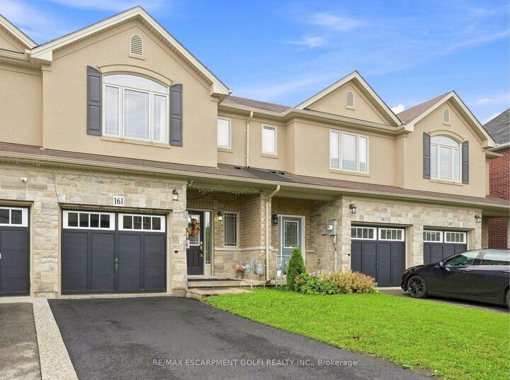 Property Photo: 161 Kinsman Drive ON L0R 1C0