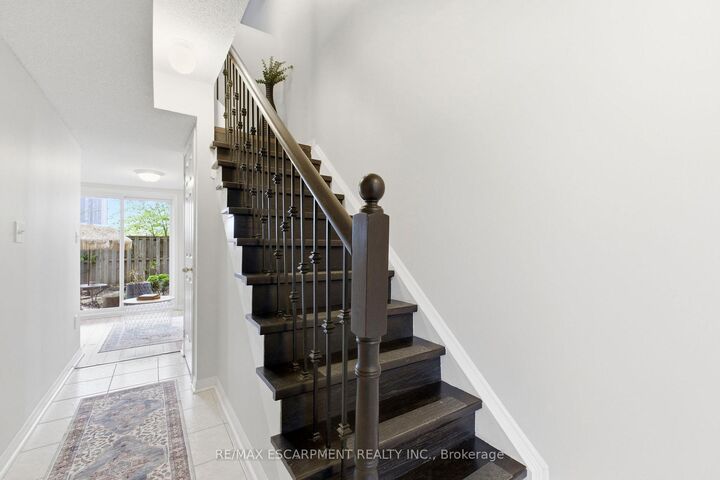 Property Photo:  80 Acorn Place 2  ON L4Z 4C9 