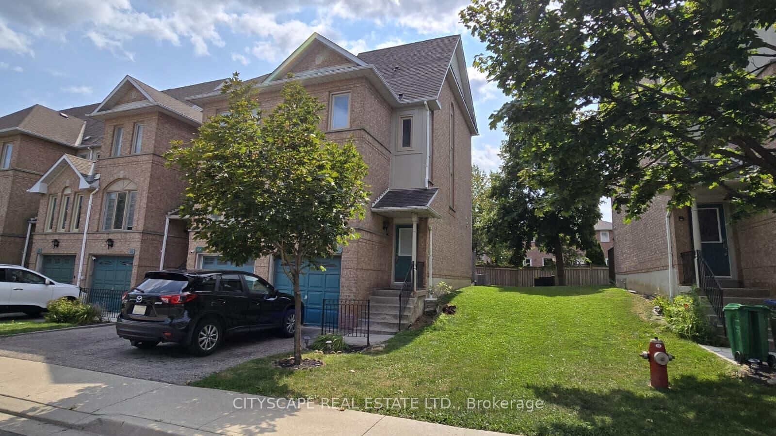 Property Photo:  1050 Bristol Road W 46  ON L5V 2E8 