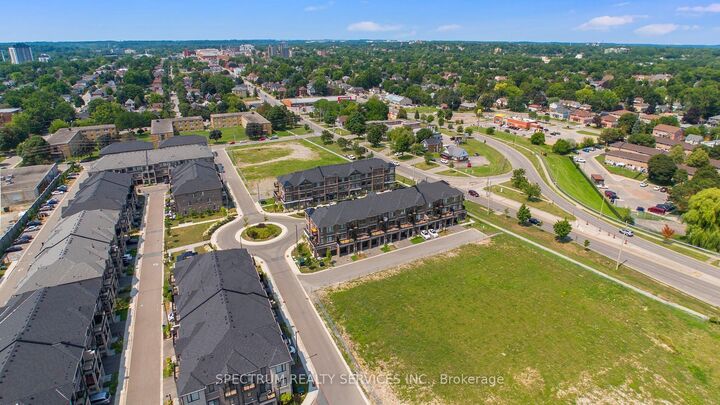 Property Photo: 585 Colborne Street E 108 ON N3S 0K4