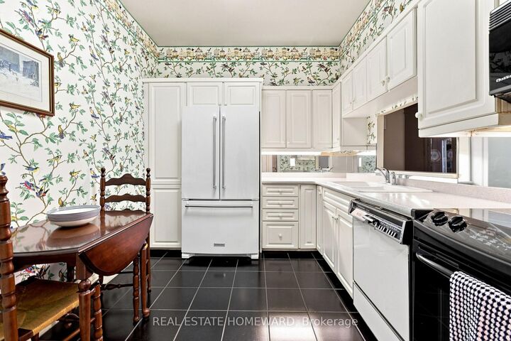 Property Photo: 3800 Yonge Street 108 ON M4N 3P7