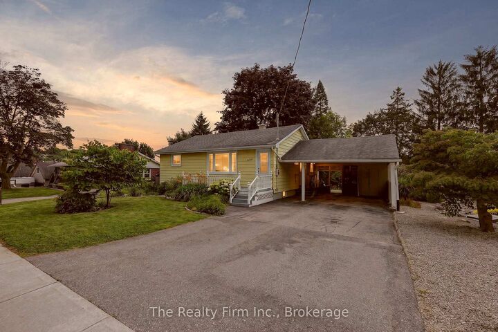 Property Photo: 205 George Street ON N5C 1Z5