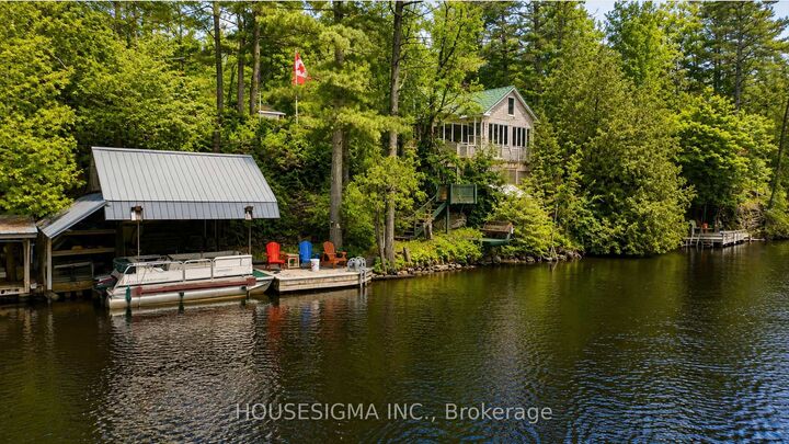 Property Photo: 8122 Laidlaw Avenue ON L0K 2B0