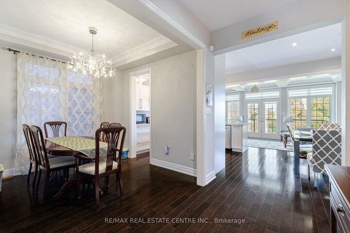 Property Photo:  34 Alex Campbell Crescent  ON L7B 0C2 