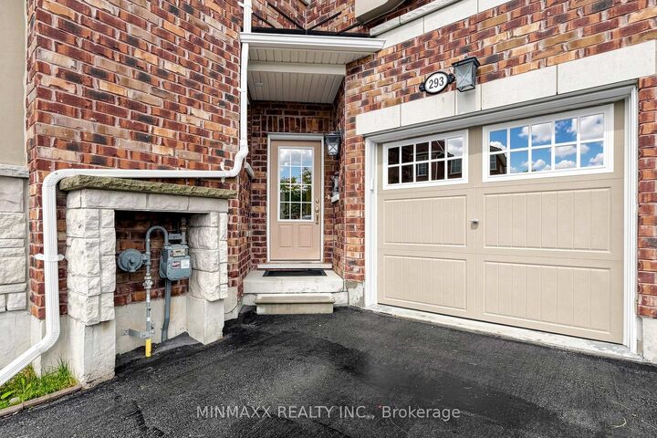 Property Photo:  293 Reis Place  ON L9E 0A5 