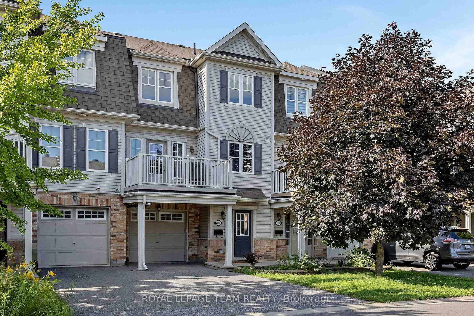 Property Photo: 2555 Waterlilly Way ON K2J 0K6