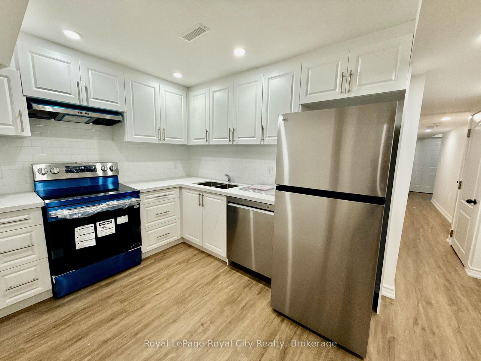 Property Photo:  34 John Brabson Crescent  ON N1G 0G5 